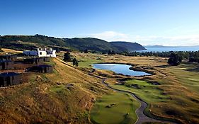 Kinloch Manor & Villas